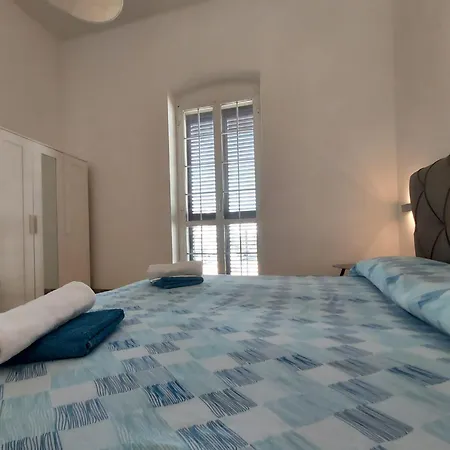 Guest house Dimora Trinity - *